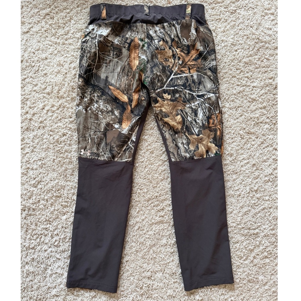 Women's Under Armour Storm Camo Fitted Stretch Hunting Pants Size 12 - Picture 2 of 4